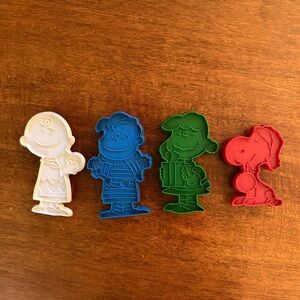 Hallmark Peanuts Vintage Christmas Cookie Cutters